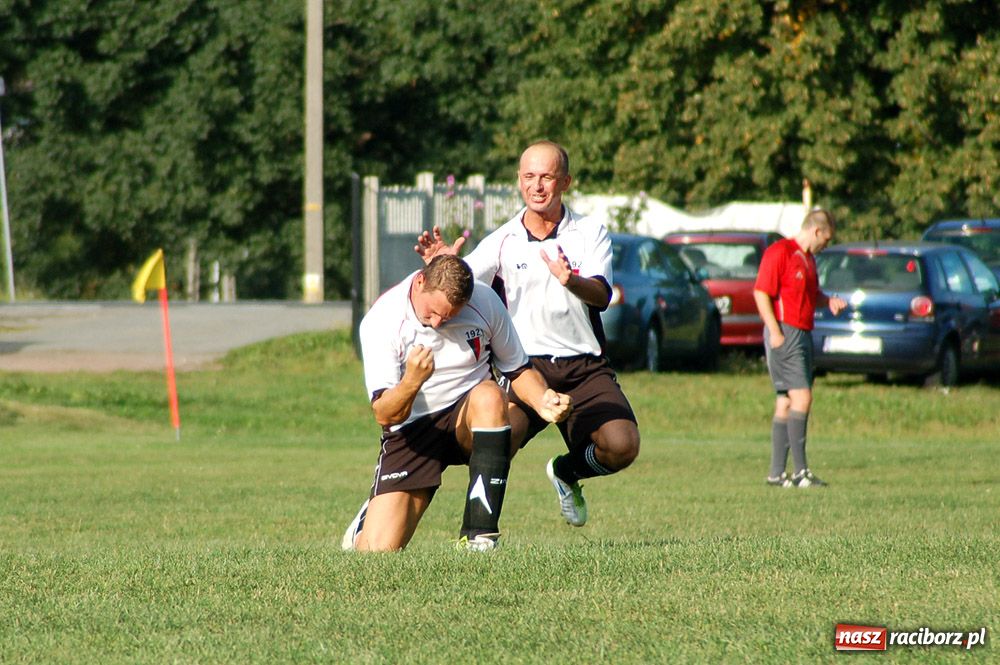 Zdjęcie w galerii na portalu naszraciborz.pl: Podział punktów w Bieńkowicach wiadomości z regionu