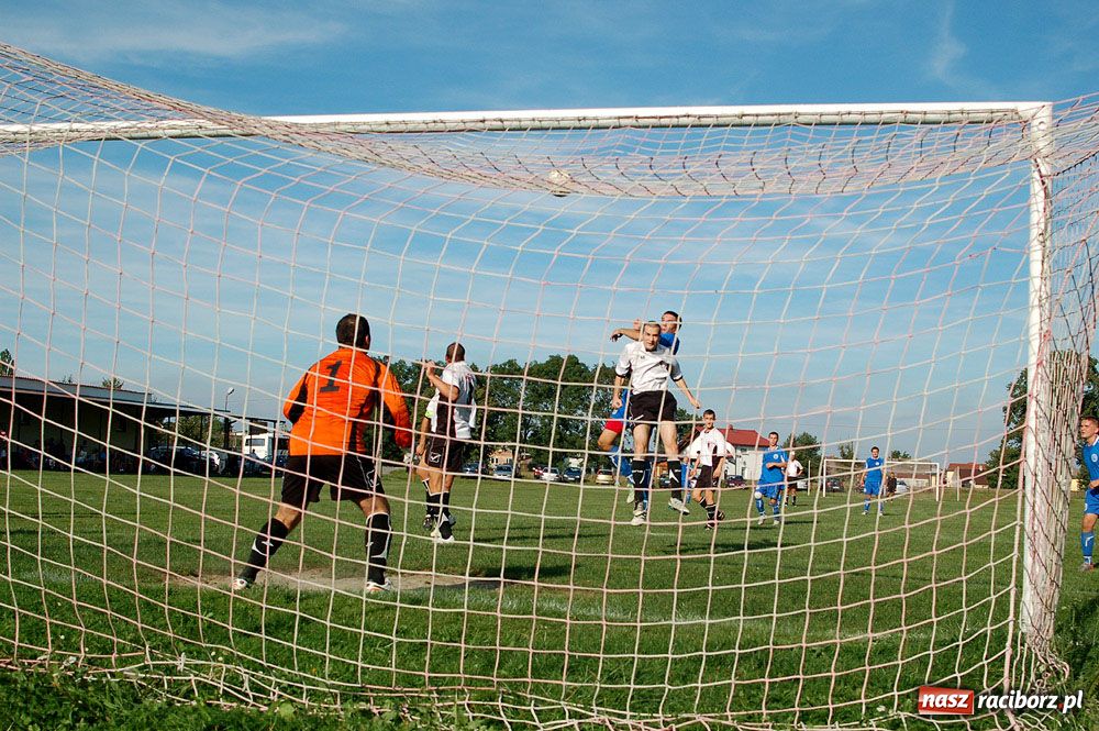 Zdjęcie w galerii na portalu naszraciborz.pl: Podział punktów w Bieńkowicach wiadomości z regionu