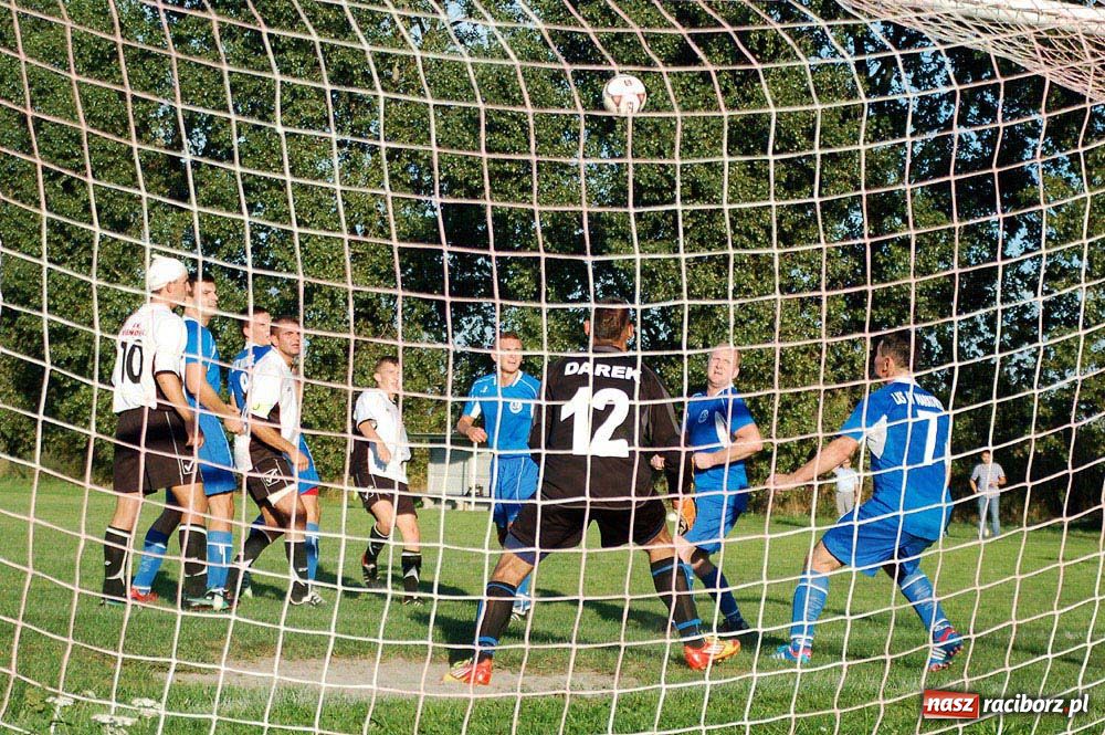 Zdjęcie w galerii na portalu naszraciborz.pl: Podział punktów w Bieńkowicach wiadomości z regionu