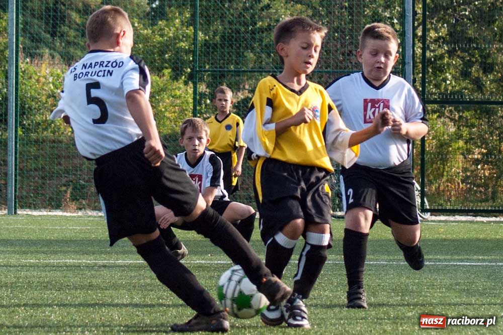 Zdjęcie w galerii na portalu naszraciborz.pl: Przyszłość pokonała Naprzód wiadomości z regionu