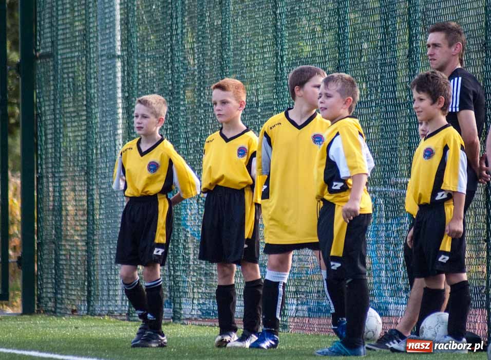 Zdjęcie w galerii na portalu naszraciborz.pl: Przyszłość pokonała Naprzód wiadomości z regionu