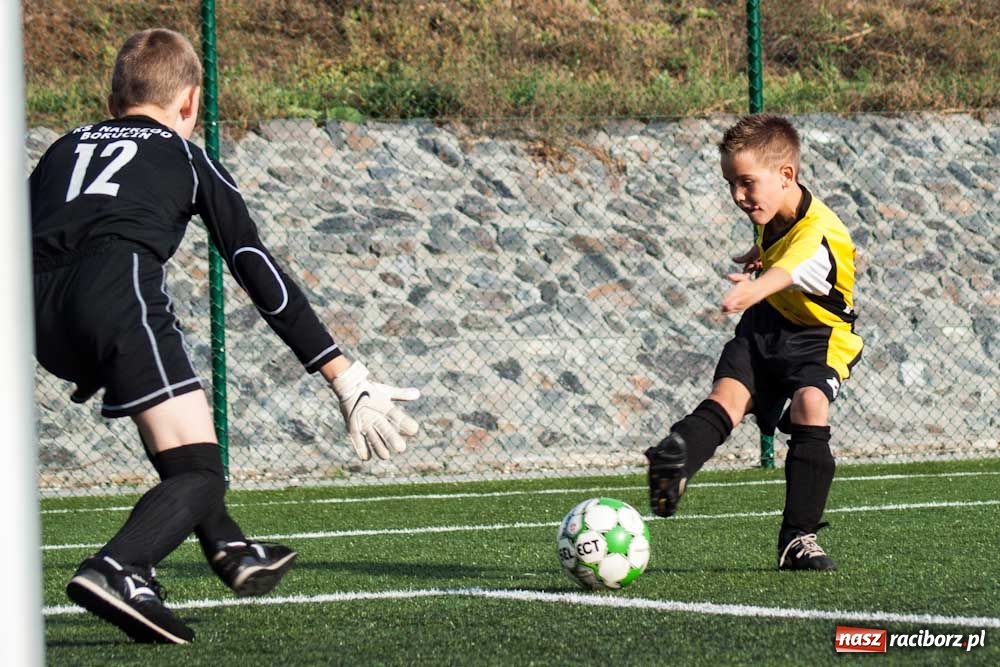 Zdjęcie w galerii na portalu naszraciborz.pl: Przyszłość pokonała Naprzód wiadomości z regionu