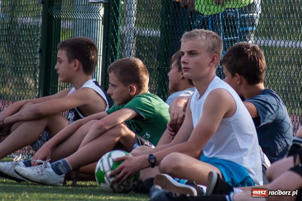 Zdjęcie w galerii na portalu naszraciborz.pl: Przyszłość pokonała Naprzód wiadomości z regionu