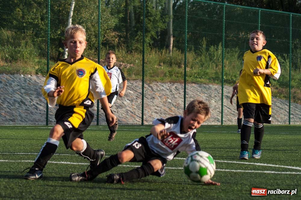Zdjęcie w galerii na portalu naszraciborz.pl: Przyszłość pokonała Naprzód wiadomości z regionu