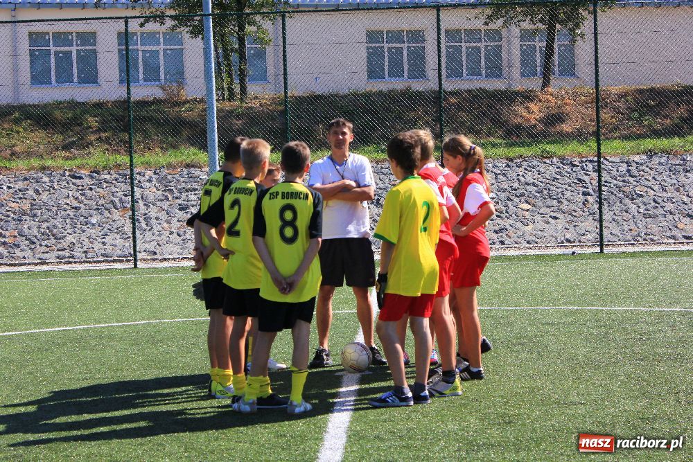 Zdjęcie w galerii na portalu naszraciborz.pl: Eliminacje na orliku w Krzanowicach wiadomości z regionu