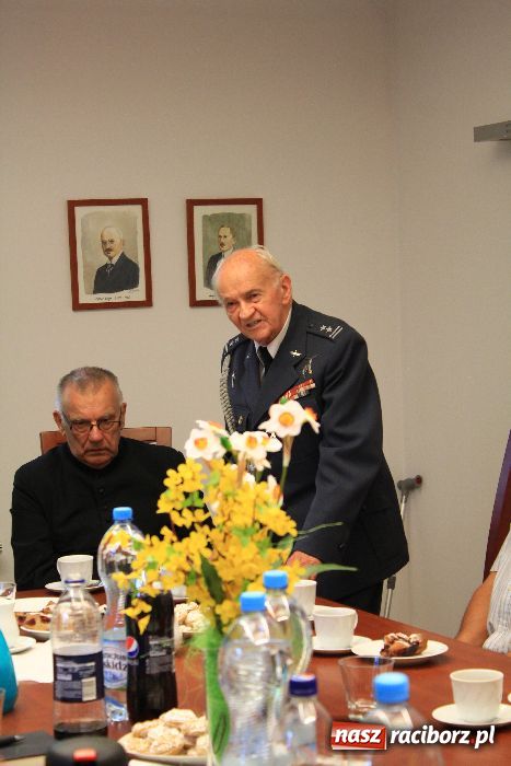 Zdjęcie w galerii na portalu naszraciborz.pl: Trzecie urodziny Dobra Ojczyzny na zamku wiadomości z regionu