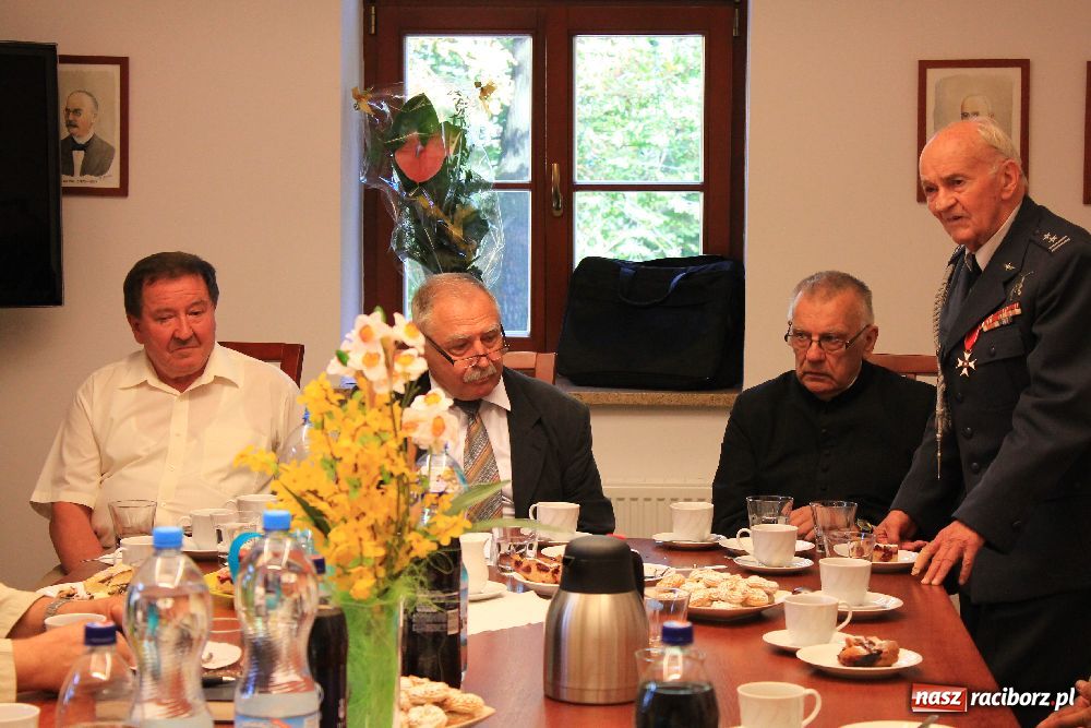 Zdjęcie w galerii na portalu naszraciborz.pl: Trzecie urodziny Dobra Ojczyzny na zamku wiadomości z regionu