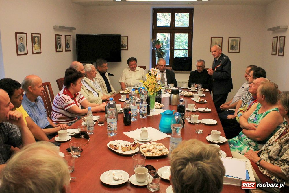 Zdjęcie w galerii na portalu naszraciborz.pl: Trzecie urodziny Dobra Ojczyzny na zamku wiadomości z regionu