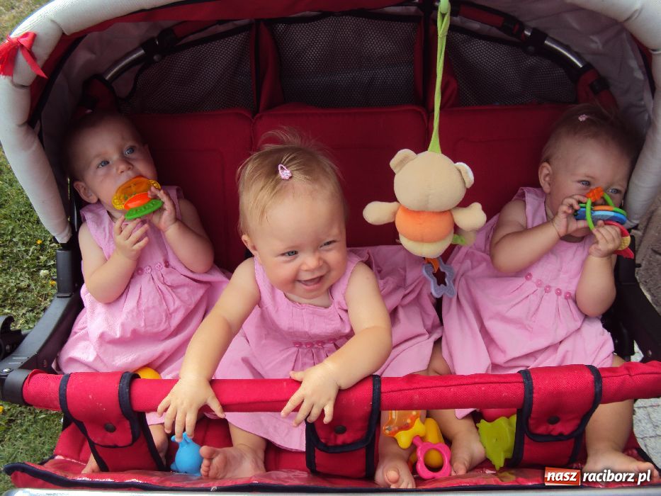 Zdjęcie w galerii na portalu naszraciborz.pl: Trojaczki z Bojanowa mają się świetnie! wiadomości z regionu