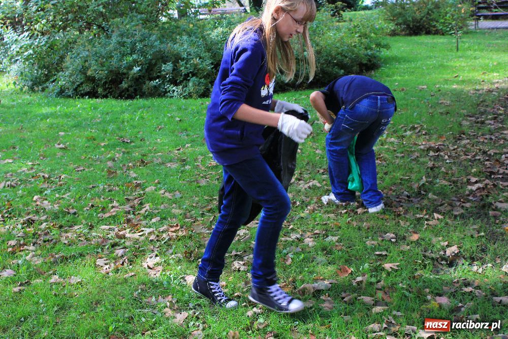 Zdjęcie w galerii na portalu naszraciborz.pl: Akcja sprzątania świata w Raciborzu wiadomości z regionu