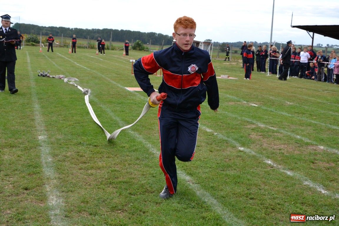 Zdjęcie w galerii na portalu naszraciborz.pl: Owsiszcze mistrzem gminy Krzyżanowice wiadomości z regionu
