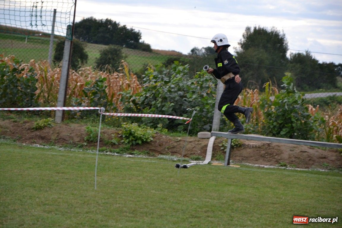 Zdjęcie w galerii na portalu naszraciborz.pl: Owsiszcze mistrzem gminy Krzyżanowice wiadomości z regionu