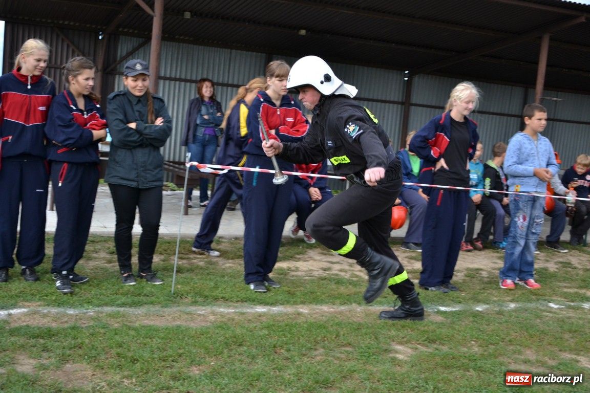 Zdjęcie w galerii na portalu naszraciborz.pl: Owsiszcze mistrzem gminy Krzyżanowice wiadomości z regionu