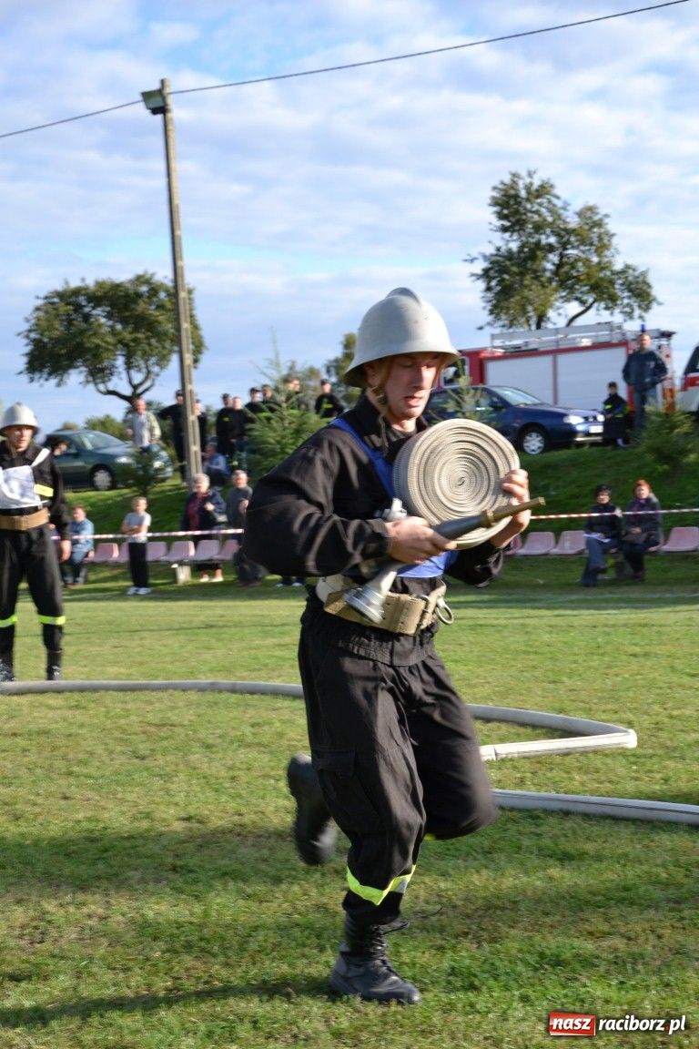 Zdjęcie w galerii na portalu naszraciborz.pl: Owsiszcze mistrzem gminy Krzyżanowice wiadomości z regionu