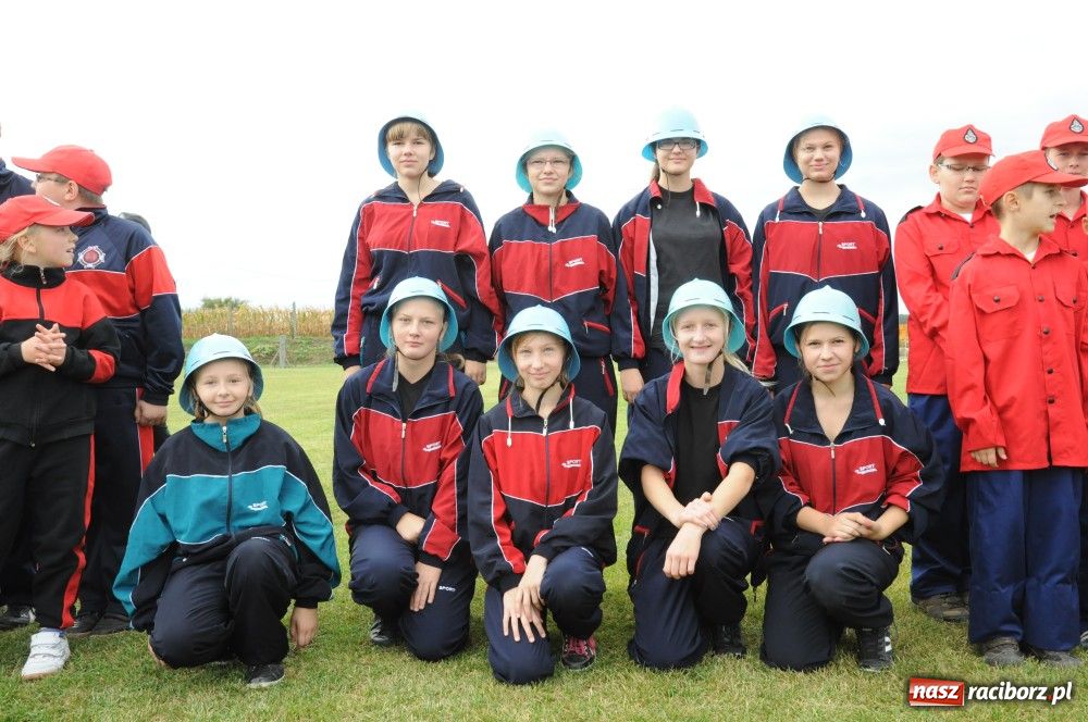 Zdjęcie w galerii na portalu naszraciborz.pl: Owsiszcze mistrzem gminy Krzyżanowice wiadomości z regionu