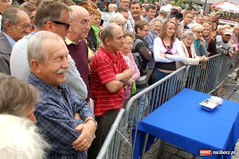 Zdjęcie w galerii na portalu naszraciborz.pl: Cozza czarował włoską kuchnią wiadomości z regionu
