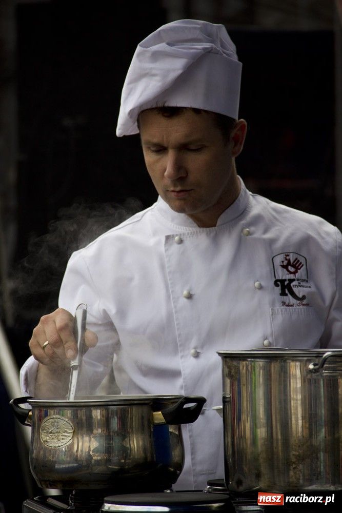 Zdjęcie w galerii na portalu naszraciborz.pl: Cozza czarował włoską kuchnią wiadomości z regionu