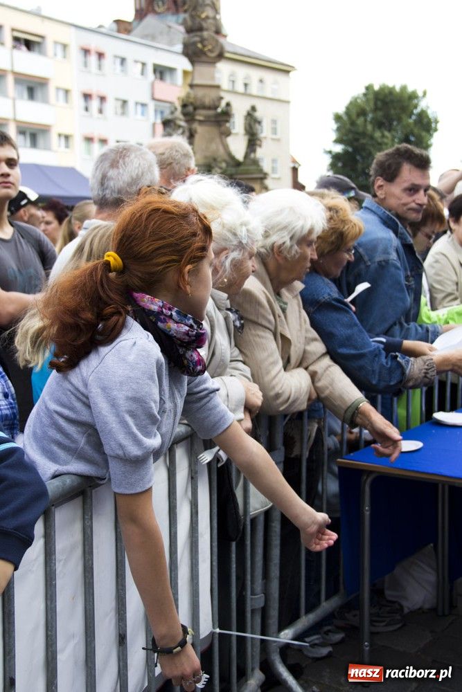 Zdjęcie w galerii na portalu naszraciborz.pl: Cozza czarował włoską kuchnią wiadomości z regionu