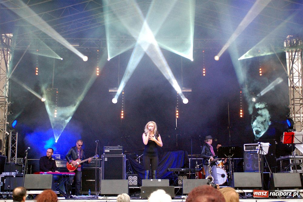 Zdjęcie w galerii na portalu naszraciborz.pl: Autostopem z malowaną lalą - fotorelacja wiadomości z regionu