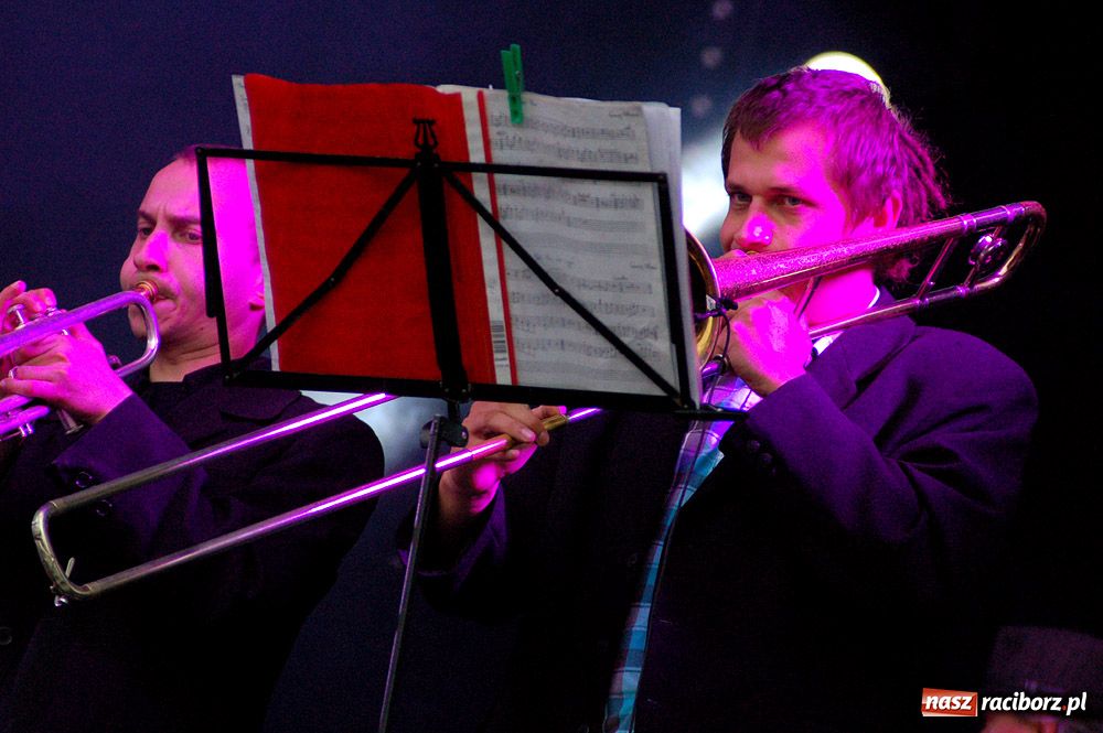 Zdjęcie w galerii na portalu naszraciborz.pl: Autostopem z malowaną lalą - fotorelacja wiadomości z regionu