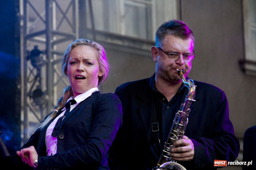 Zdjęcie w galerii na portalu naszraciborz.pl: Autostopem z malowaną lalą - fotorelacja wiadomości z regionu