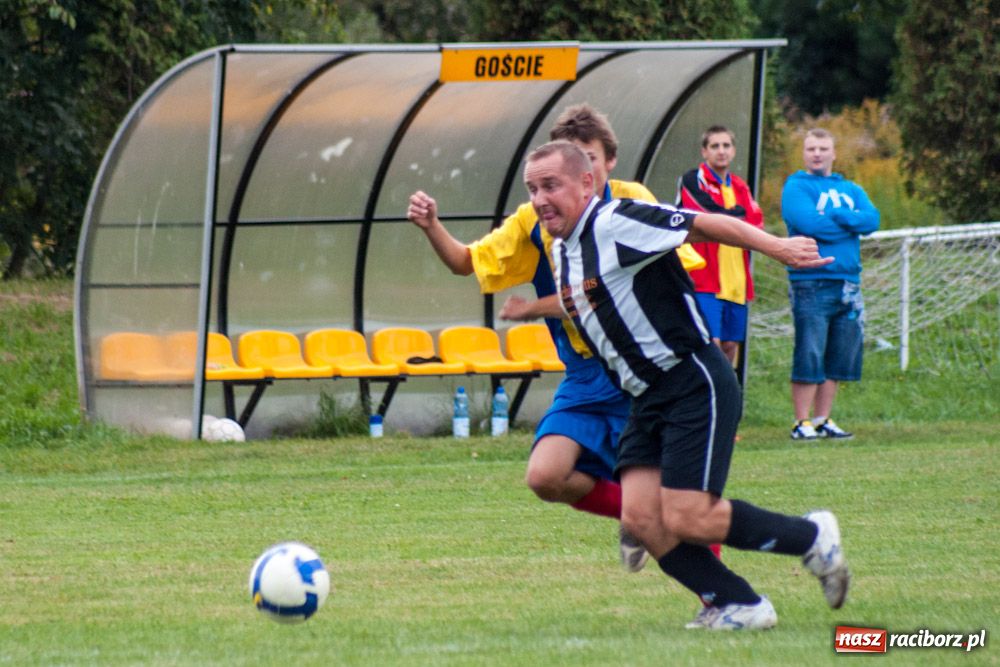 Zdjęcie w galerii na portalu naszraciborz.pl: Hat-trick Jeziorskiego i trzy punkty wiadomości z regionu