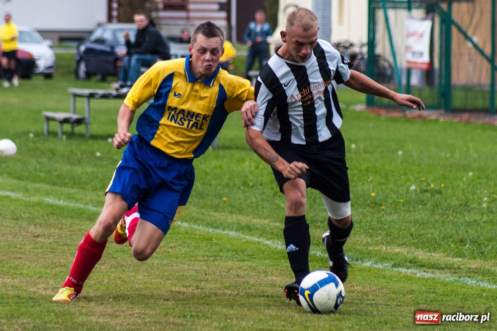 Zdjęcie w galerii na portalu naszraciborz.pl: Hat-trick Jeziorskiego i trzy punkty wiadomości z regionu