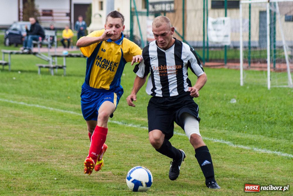 Zdjęcie w galerii na portalu naszraciborz.pl: Hat-trick Jeziorskiego i trzy punkty wiadomości z regionu
