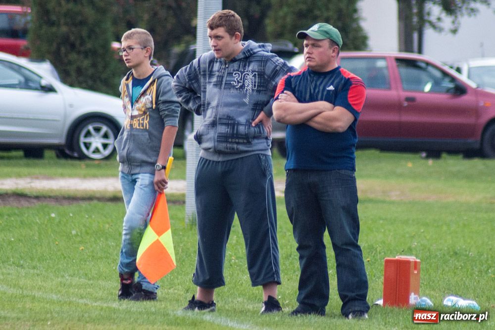 Zdjęcie w galerii na portalu naszraciborz.pl: Hat-trick Jeziorskiego i trzy punkty wiadomości z regionu
