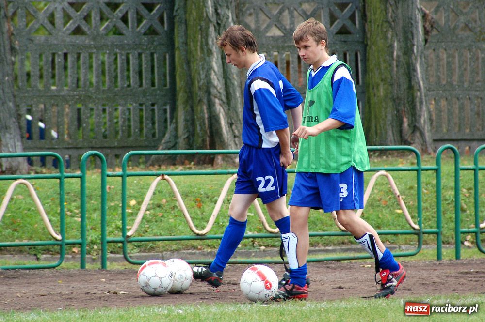 Zdjęcie w galerii na portalu naszraciborz.pl: Ignacy Bajsarowicz znokautował Rymera wiadomości z regionu