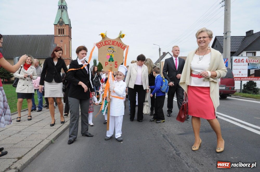 Zdjęcie w galerii na portalu naszraciborz.pl: Powiatowe święto plonów w Studziennej wiadomości z regionu