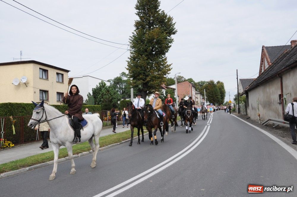 Zdjęcie w galerii na portalu naszraciborz.pl: Powiatowe święto plonów w Studziennej wiadomości z regionu