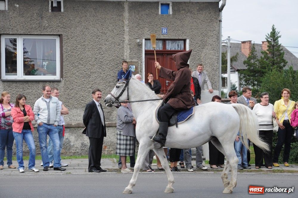Zdjęcie w galerii na portalu naszraciborz.pl: Powiatowe święto plonów w Studziennej wiadomości z regionu