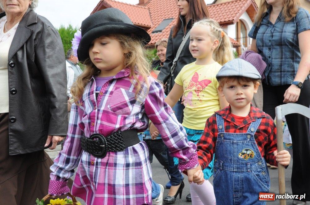 Zdjęcie w galerii na portalu naszraciborz.pl: Powiatowe święto plonów w Studziennej wiadomości z regionu