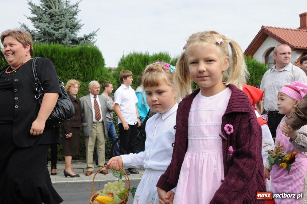 Zdjęcie w galerii na portalu naszraciborz.pl: Powiatowe święto plonów w Studziennej wiadomości z regionu