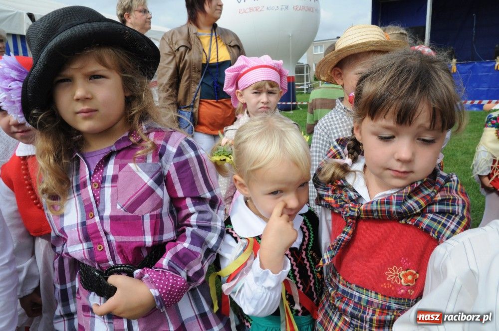 Zdjęcie w galerii na portalu naszraciborz.pl: Powiatowe święto plonów w Studziennej wiadomości z regionu