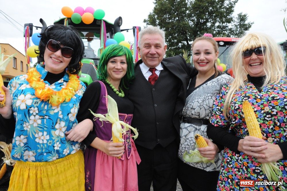 Zdjęcie w galerii na portalu naszraciborz.pl: Pawłów - dożynki na długim dystansie wiadomości z regionu