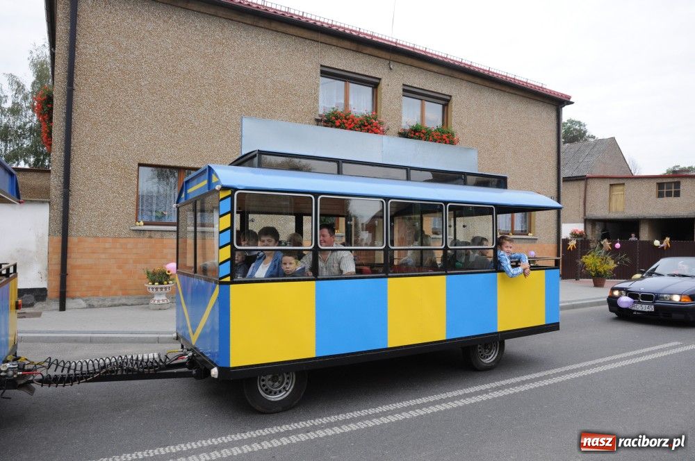 Zdjęcie w galerii na portalu naszraciborz.pl: Pawłów - dożynki na długim dystansie wiadomości z regionu