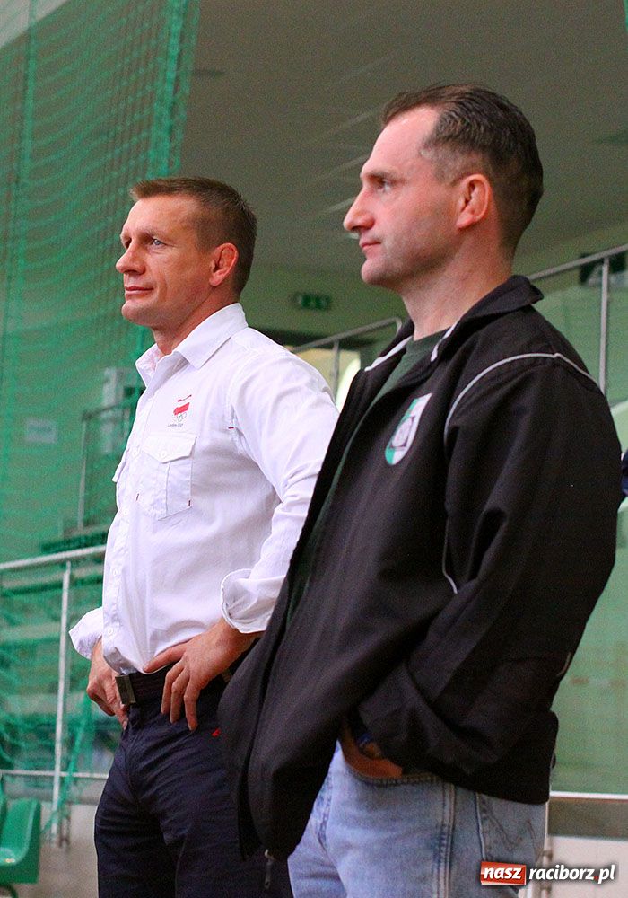 Zdjęcie w galerii na portalu naszraciborz.pl: Zapaśniczy narybek walczył w Arenie wiadomości z regionu