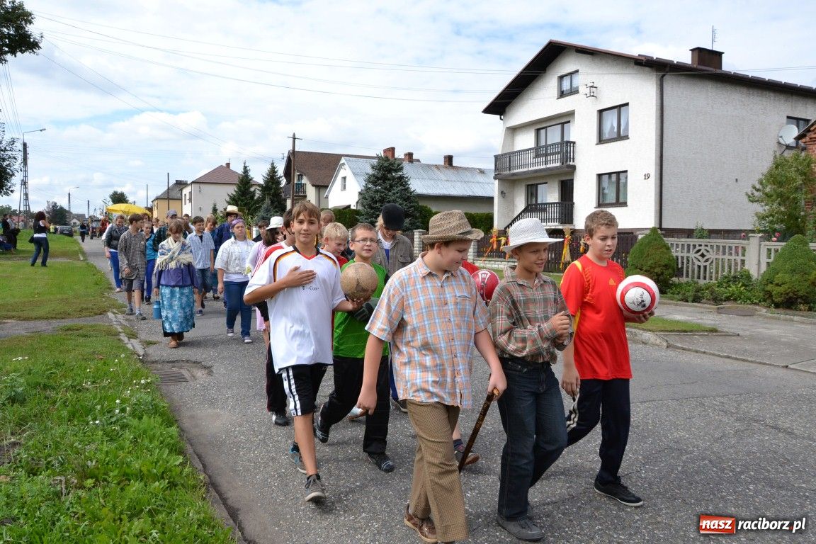 Zdjęcie w galerii na portalu naszraciborz.pl: W Bieńkowicach z akcentem militarnym wiadomości z regionu