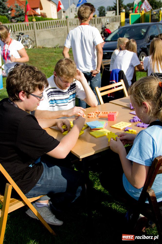 Zdjęcie w galerii na portalu naszraciborz.pl: Festyn dożynkowy i Norbi na finał wiadomości z regionu