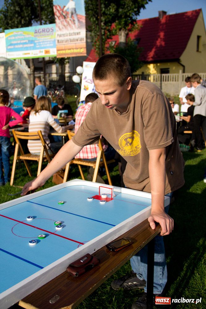 Zdjęcie w galerii na portalu naszraciborz.pl: Festyn dożynkowy i Norbi na finał wiadomości z regionu