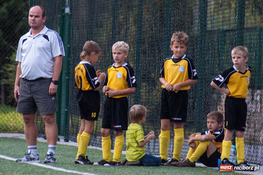 Zdjęcie w galerii na portalu naszraciborz.pl: Spóźniona Nędza pokonała Markowice wiadomości z regionu