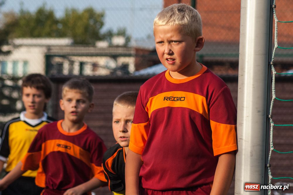 Zdjęcie w galerii na portalu naszraciborz.pl: Spóźniona Nędza pokonała Markowice wiadomości z regionu