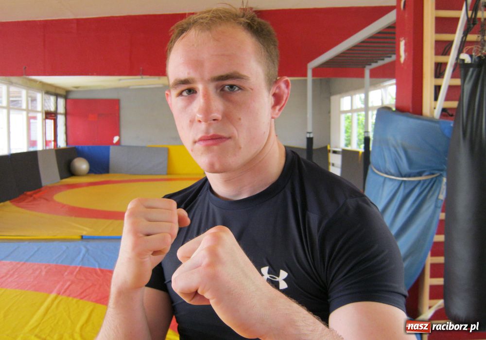 Zdjęcie w galerii na portalu naszraciborz.pl: Raciborzanie na gali Powrót Gladiatorów wiadomości z regionu