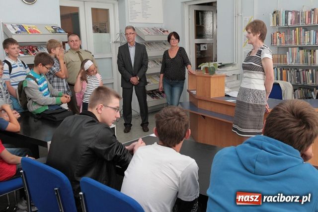 Zdjęcie w galerii na portalu naszraciborz.pl: Turniej Wiedzy o Ruchu Drogowym wiadomości z regionu