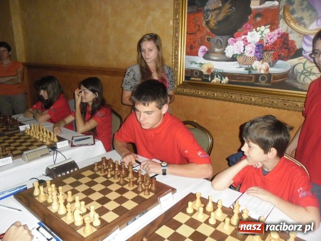 Zdjęcie w galerii na portalu naszraciborz.pl: Szachiści Silesii na MP w Łazach wiadomości z regionu