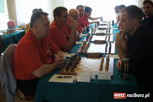 Zdjęcie w galerii na portalu naszraciborz.pl: Szachiści Silesii na MP w Łazach wiadomości z regionu