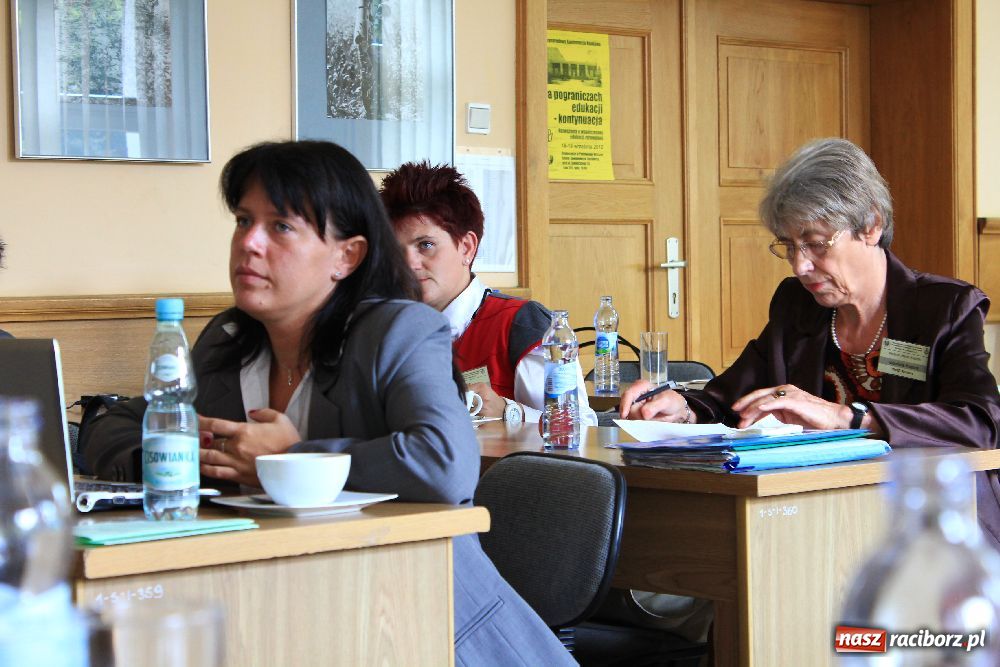 Zdjęcie w galerii na portalu naszraciborz.pl: W PWSZ rozmawiali o edukacji zdrowotnej wiadomości z regionu