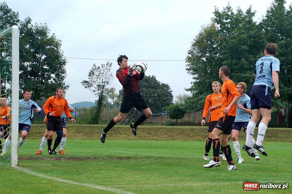Zdjęcie w galerii na portalu naszraciborz.pl: Pięciopak Rogowa na Łąkowej wiadomości z regionu
